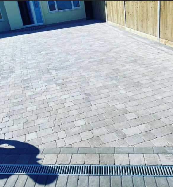 Block-Paving-28
