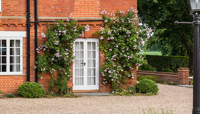 Gravel Driveways in Kent. Award-Winning Paving.