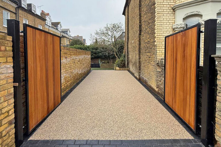 Resin Bound Driveway and Steps, Bexley. Award-Winning Paving