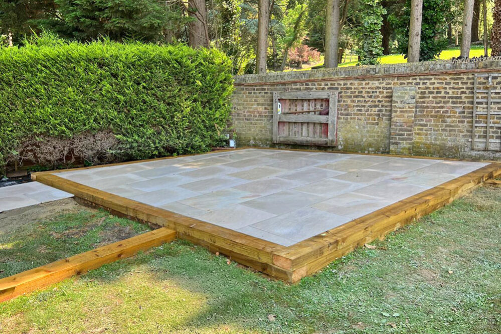 Raised Indian Sandstone Patio, Royal Tunbridge Wells. Award-Winning Paving