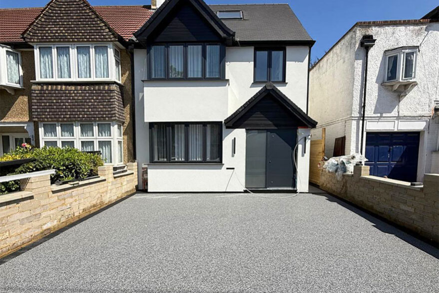Resin Bound Driveway and Fencing, Gravesend. Award-Winning Paving