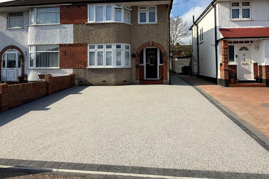 Resin Bound Driveway and Pathway, Dartford. Award-Winning Paving