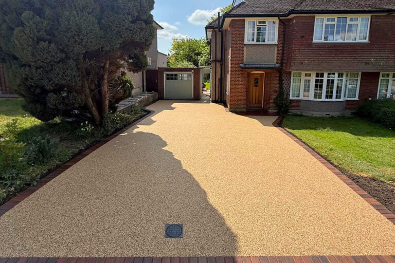 Resin Bound Driveway and Path, Kippington, Sevenoaks. Award-Winning Paving